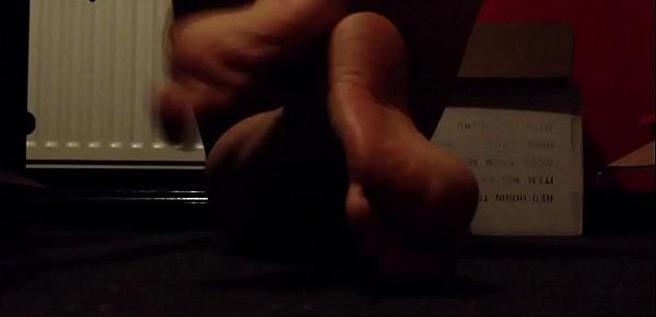 Feet whipped for boyfriend falaka