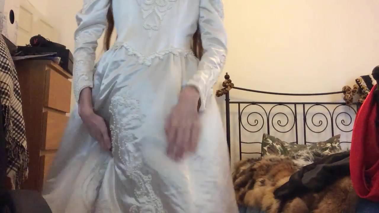 Whirly reccomend wedding dress masturbation